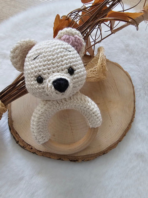 Baby Geschenkset – Handgemacht mit Liebe| Mütze, Schuhe & Greifring im süßen Bären-Design
