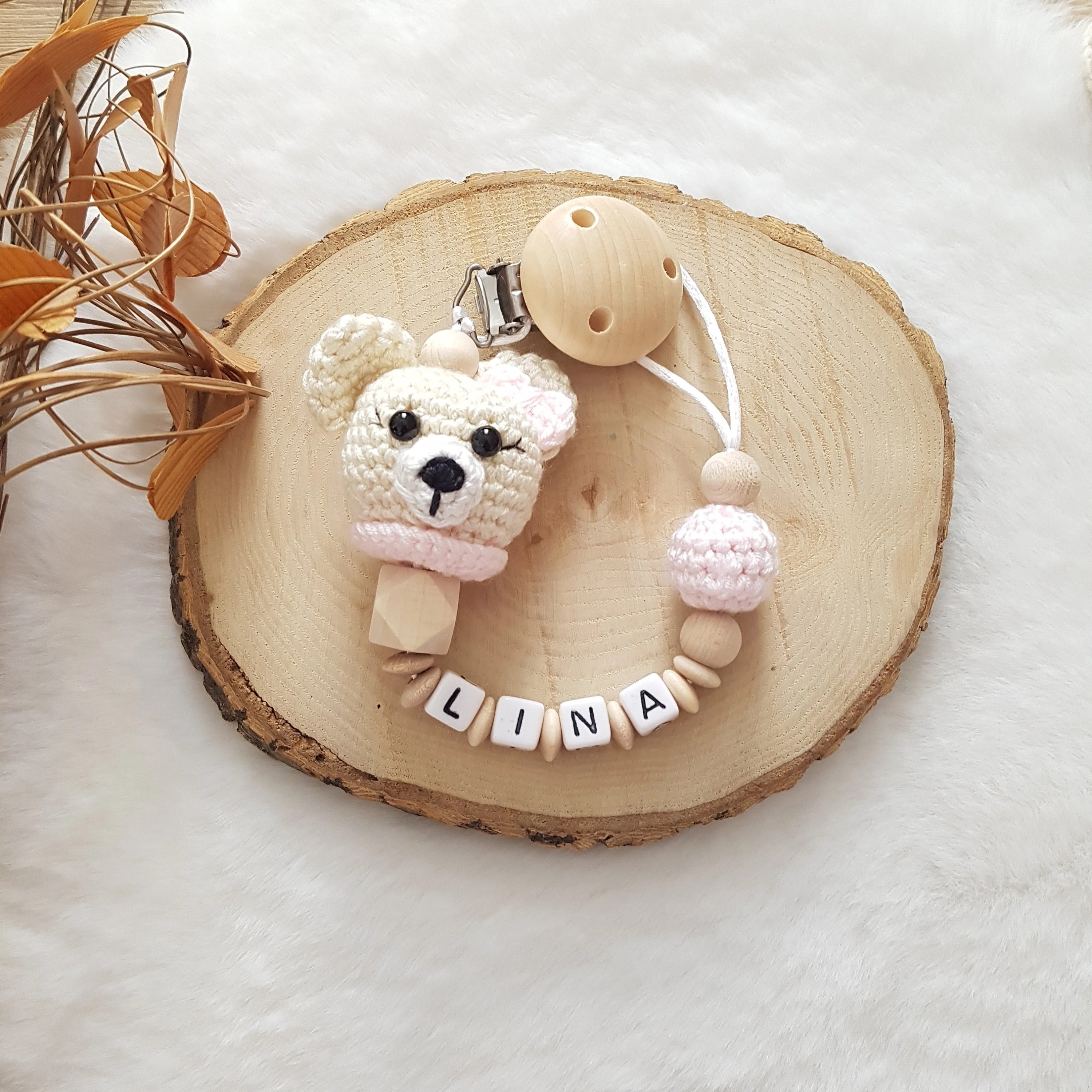 Baby Geschenkset Bär – Wagenspanner, Schnullerkette & Greifring -Rosa Mädchen