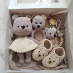 Baby Geschenkset Bär Mädchen – Schmusetier, Schnullerkette & Greifring