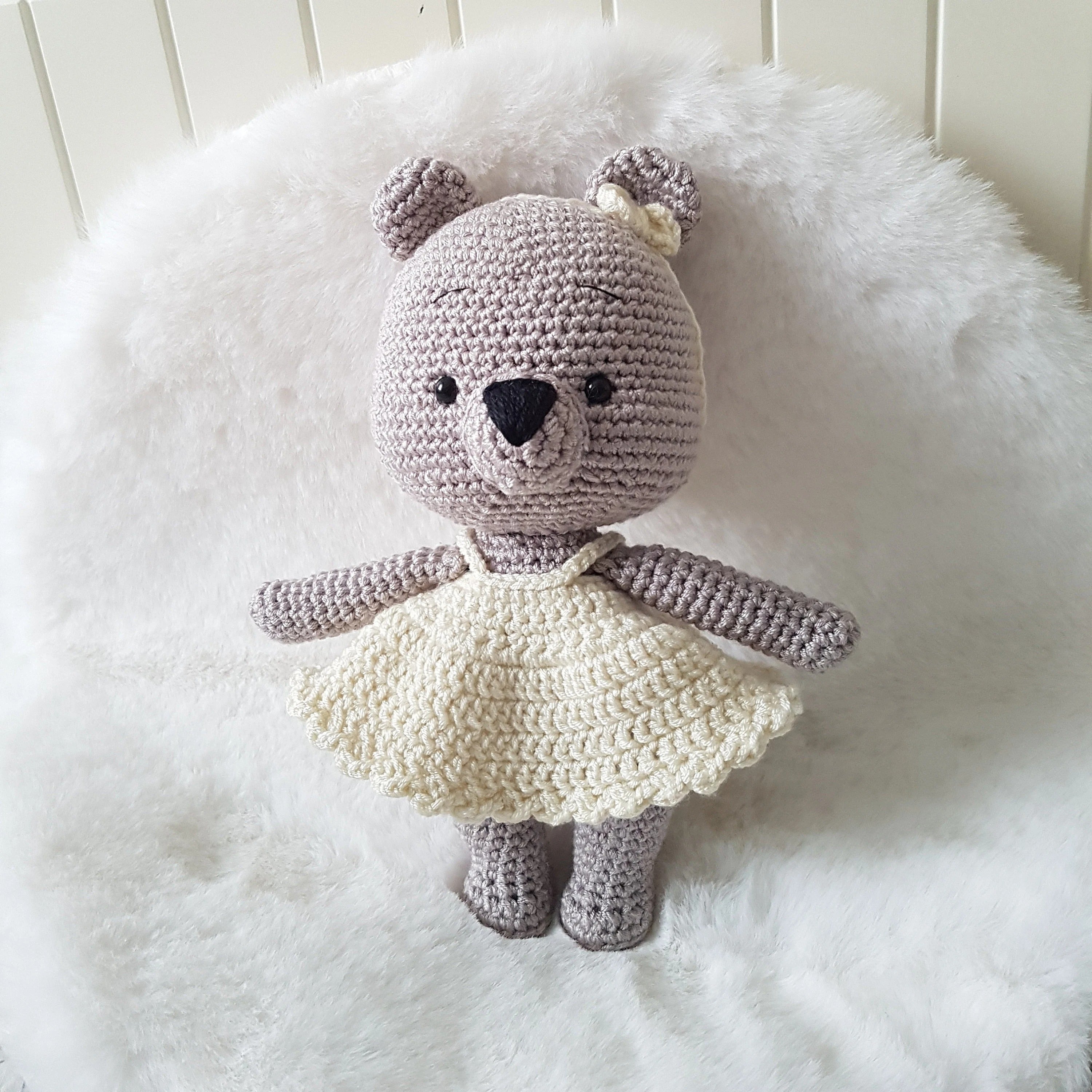 Baby Geschenkset Bär Mädchen – Schmusetier, Schnullerkette & Greifring