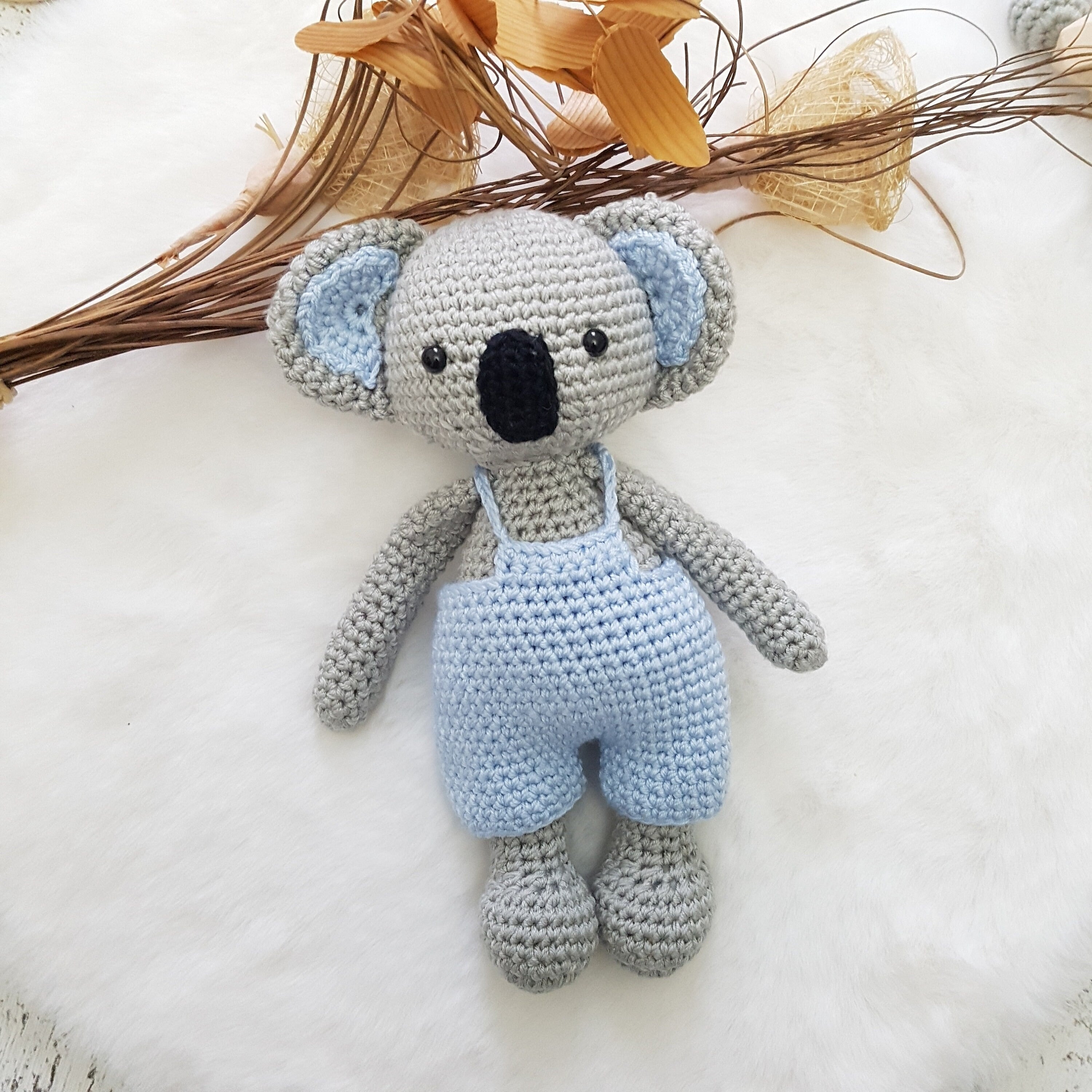 Baby Geschenkset Koala Junge – Schmusetier, Schnullerkette & Greifring