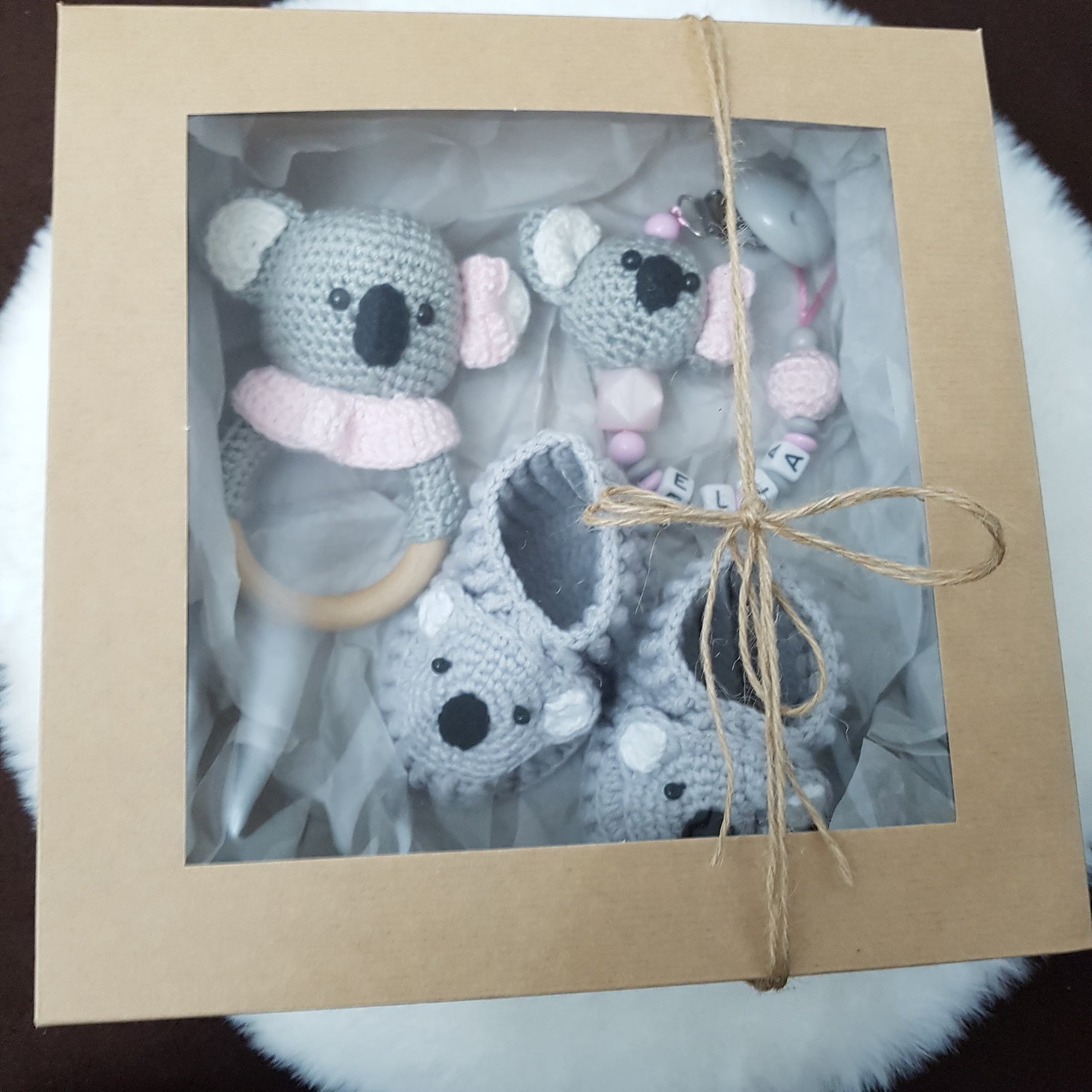 Baby Geschenkset Koala Mädchen – Schmusetier, Schnullerkette & Greifring