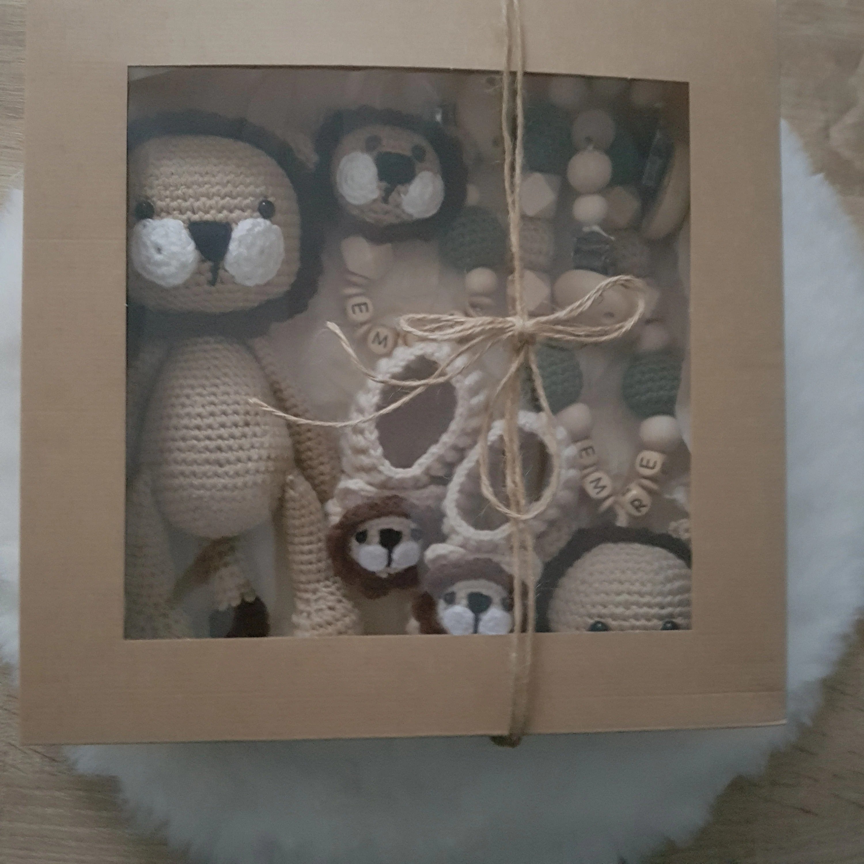 Premium Babygeschenk Set zur Geburt Löwe - Unisex
