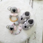 Baby Geschenkset Koala Mädchen – Schmusetier, Schnullerkette & Greifring